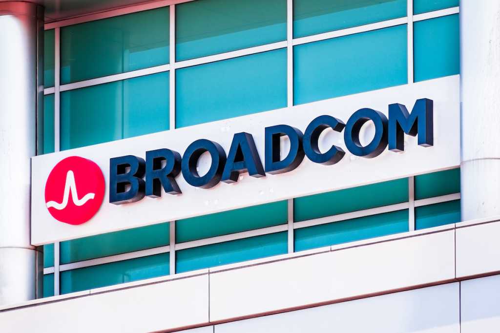 A Broadcom lança o VMware Tanzu Data Intelligence e o Tanzu Platform 10.3 para dirigir a IA Agentic