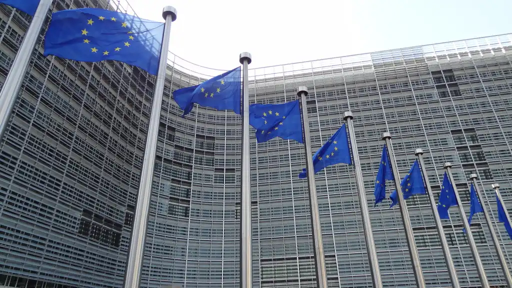 CERT-EU culpa o ataque à cadeia de abastecimento de Trivy pela violação de dados Europa.eu