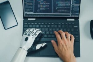 A especificação Symphony da OpenAI empurra os agentes de codificação dos prompts para a orquestração