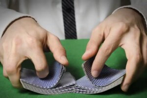 pgEdge junta-se à pressa para fundir armazenamento OLTP e OLAP para oferecer suporte à IA