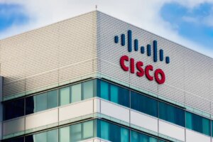 A IA da Cisco reduz palheiros para ajudar as equipes de segurança a caçar agulhas