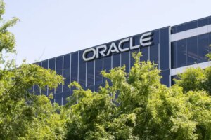 Oracle simplifica a migração de bancos de dados legados de mainframes IBM com suporte para EBCDIC