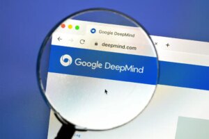 O fundador da DeepMind ascende a uma função singular de IA no Google