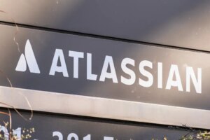 A falha crítica da Atlassian transforma oito produtos empresariais em um grande problema de segurança