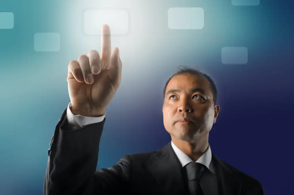 japan-man-vision-leader-transform